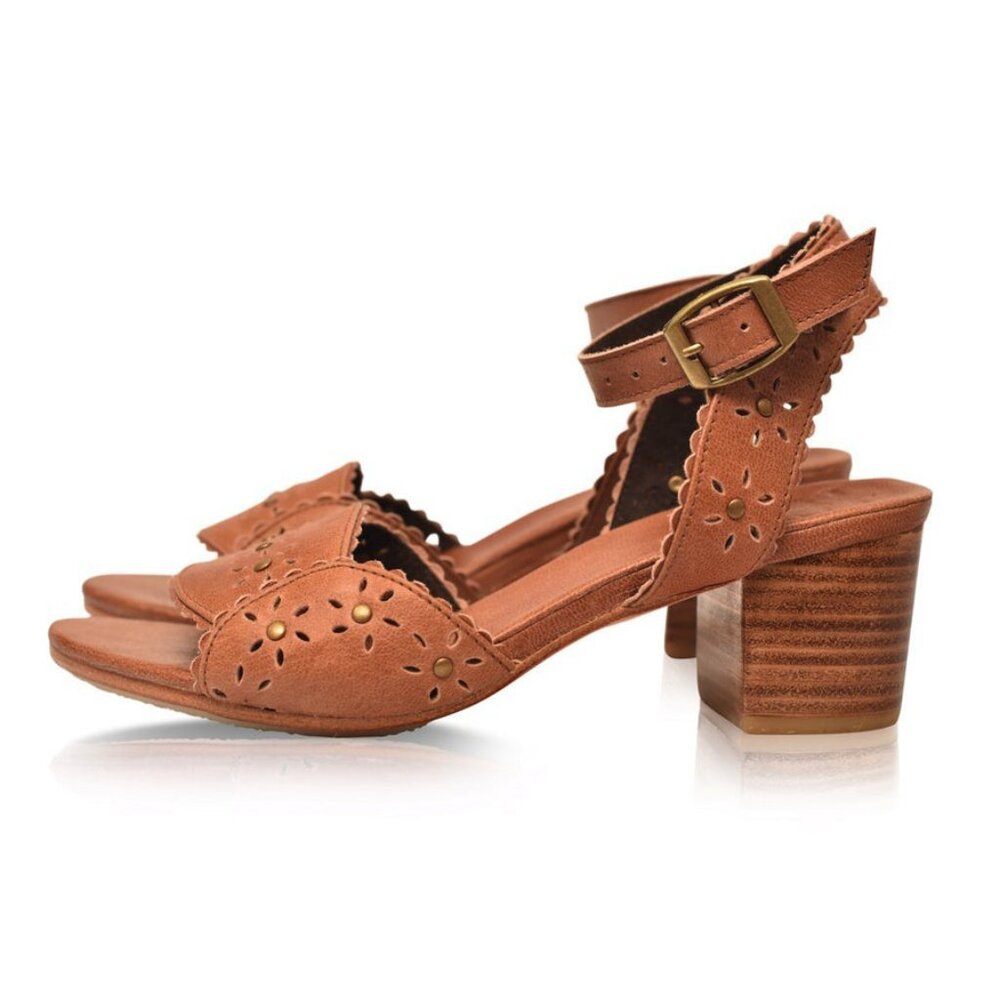 Bali Elf Paloma Leather Sandal in Vintage Camel (runs small!)